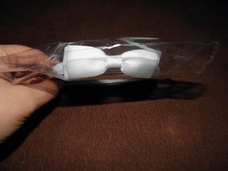 Nová dívčí bílá čelenka, 