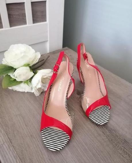 Červené sandálky, 36