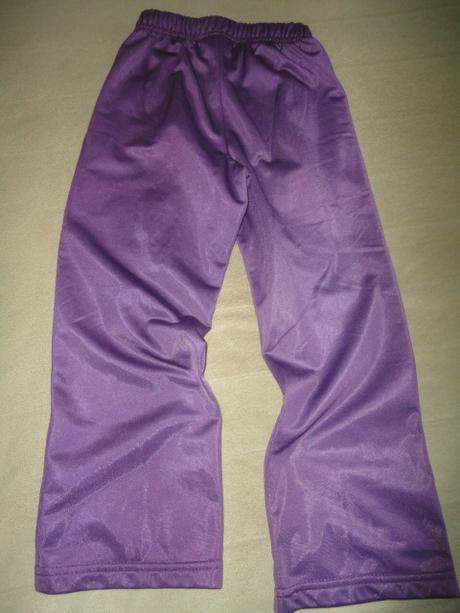 Bezva sportovní tepláky cups, vel. 6 let, 116