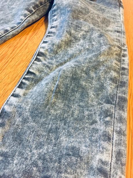 Džíny, reserved,134