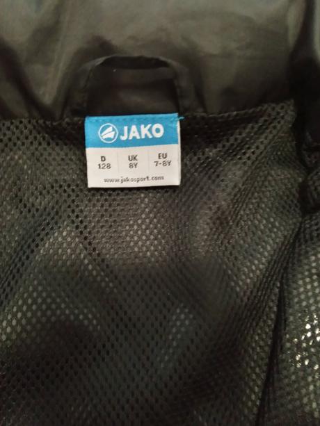 Šusťakova bunda fc hk vel. 128, 128