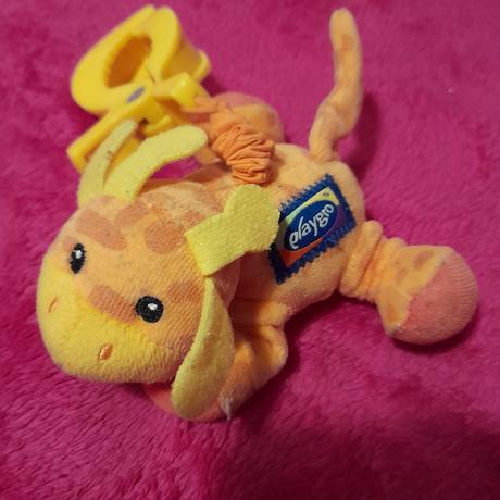 Vrnící žirafka oranžová první hračka, 