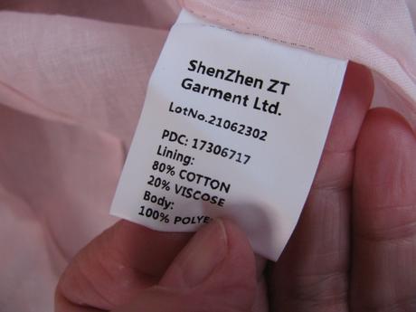 Krásné saténové květované šaty, 140