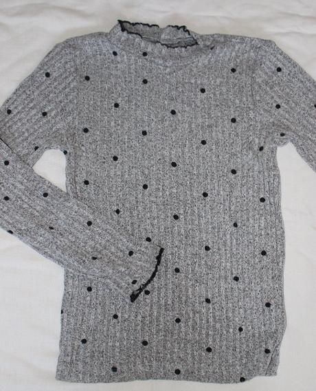 Va35 jemný úpletový svetřík 7-8 let, f&f,134