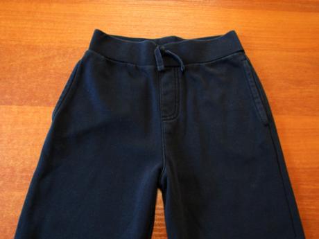 Černé chlapecké tepláky vel 128-134, george,134