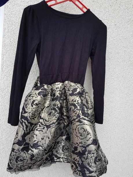 Slavnostni šaty s brokátovou sukní 6-7 let, reserved,122