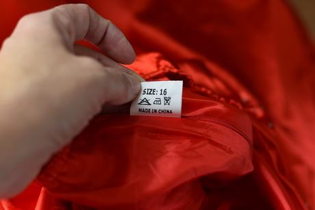 Šaty vel. 16 let, 176