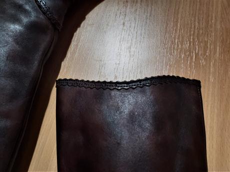 Kožené značkové kozačky top stav, 37