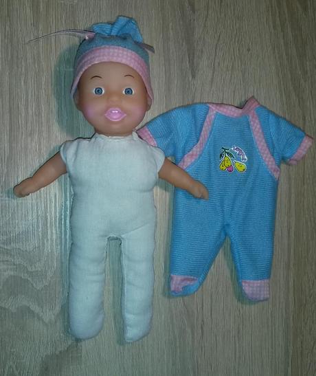 Panenka miminko výška 22 cm,