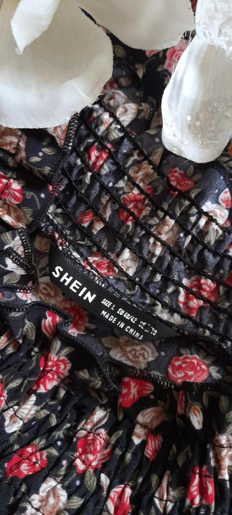 Květované šaty s vázacím páskem, l