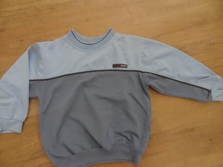 4 trička s dlouhým rukávem vel. 110, 110