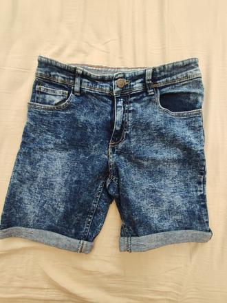 Džínové kraťasy 134-140, 134