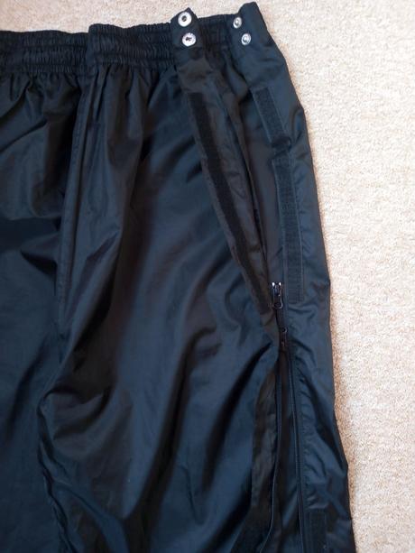 Šustaky zn."feroti sport" vel."l", l