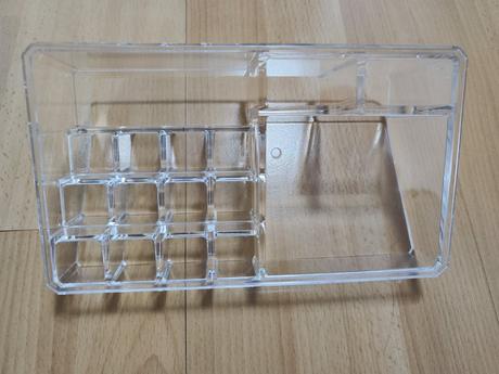 Organizér na kosmetiku,