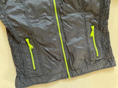 Černá bunda/šustka s neon zipy, vel m/l, al nivick, m