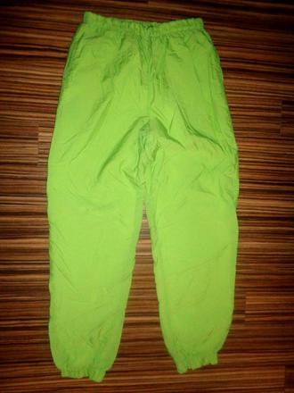 Svítivě zelené šusťákové kalhoty-podšité bavlnou, xl