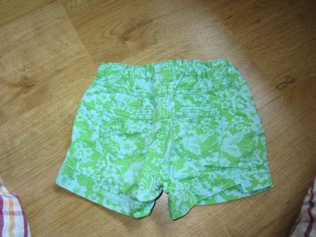 Veselé kytí kraťásky, šortky, h&m,104