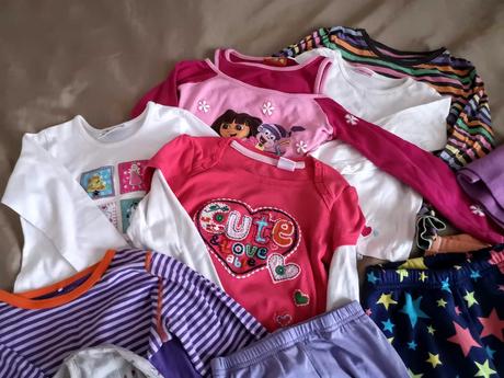 Balíček oblečení, 86–98