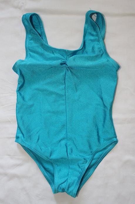 Aw35. jednodílné plavky, 104