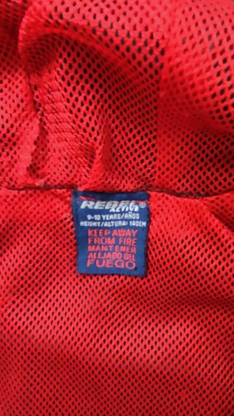 Černá větrovka, rebel,134