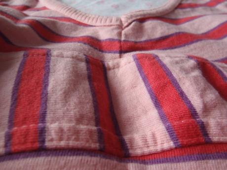 Pruhovany damsky natelnik, s