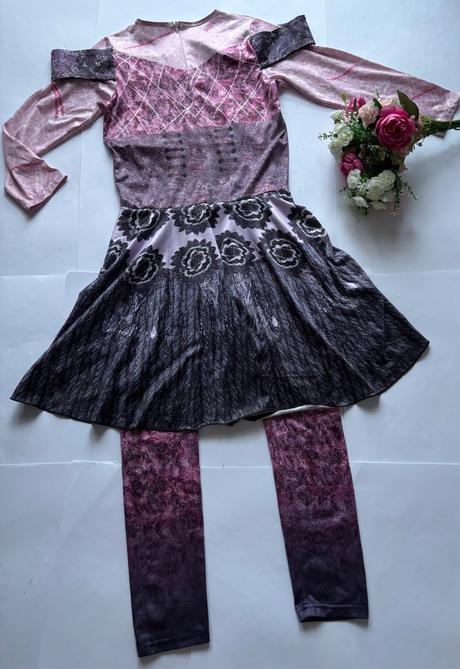 K5/ kostým následníci audrey - v.150,