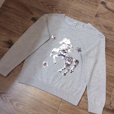 Třpytící svetřík s jednorožcem, tu,140