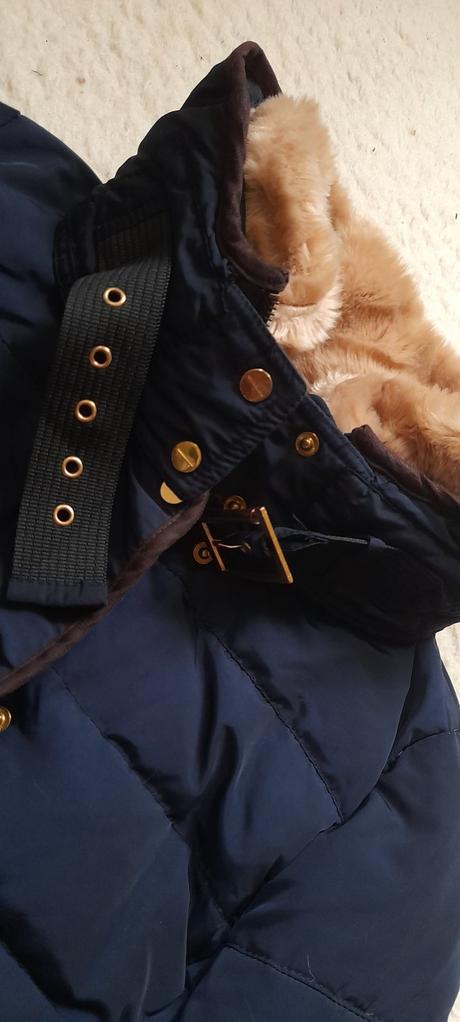 Zara luxusní péřová bunda s kožešinovým límcem, zara,s