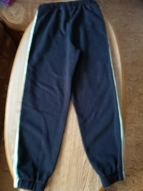 Tepláky dívčí m&s, vel. 10 -11 let., 146