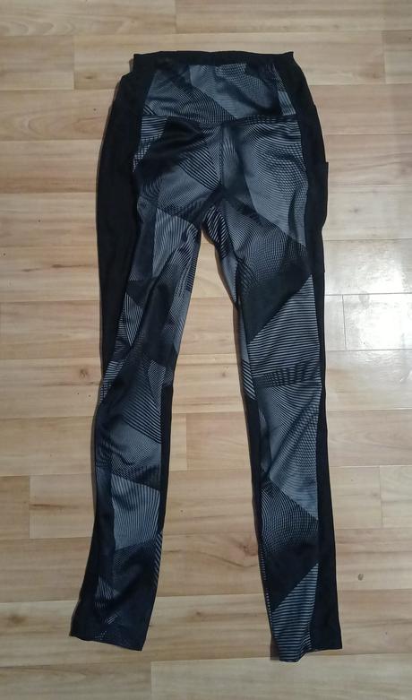 Legíny, domyos,xs