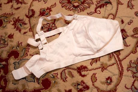 Kojící podprsenka, 80,b