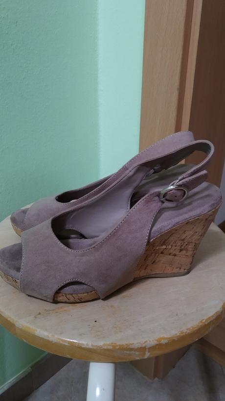 Letní botky na klínku, deichmann,36