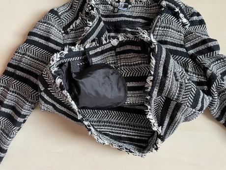 Svetr na zip/ krátká bunda, vel m, v prsou spíše s, h&m,s