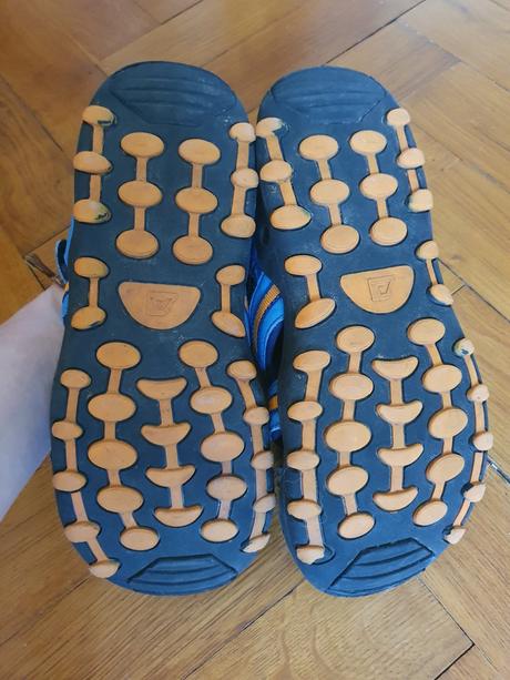 Polosandály, alpine pro,37