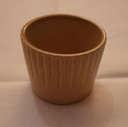 Keramický květináč, 