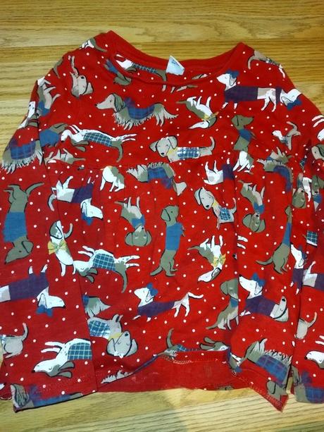 Červená tunika, tričko se psi 110 tu, tu,110