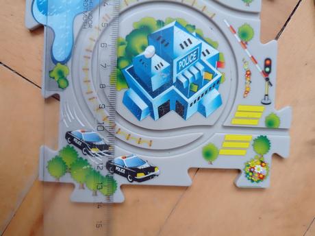 Auto na baterky s dráhou, 