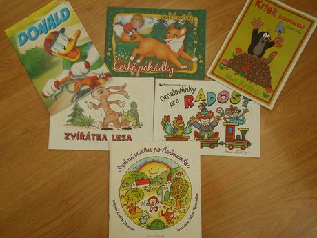 Omalovánky         6  kusů, 