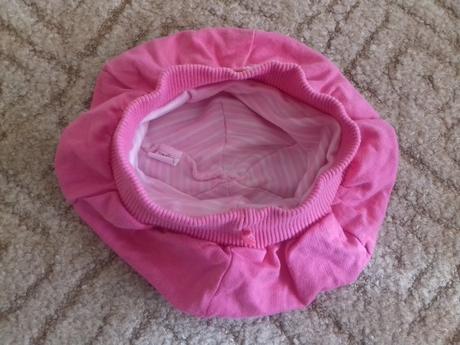 Luxusní bavlněná baretka pro princeznu-top stav, 80