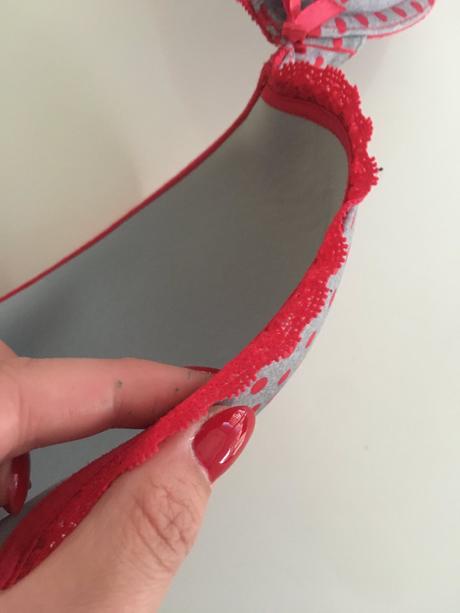 Podprsenka victoria's secret, vel. 34 dd (70 dd), victoria's secret,70d