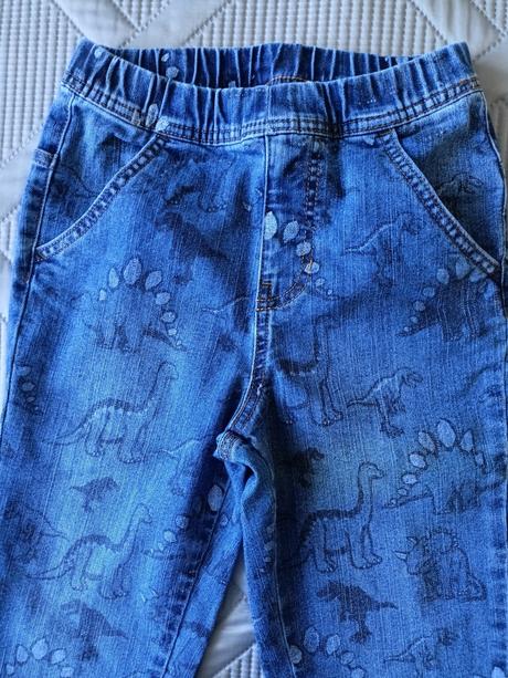 2x nové džíny s tenisky, 128/134, 128 / 134