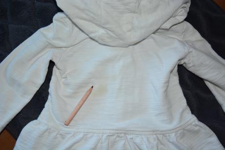 2x mikina a černý svetřík, early days,86