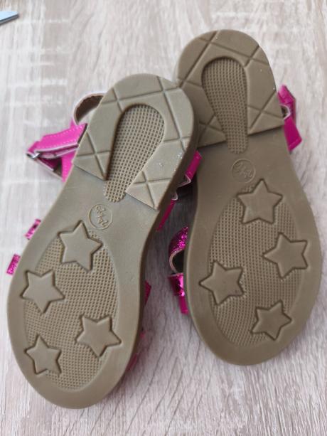 Dívčí letní sandálky, 24