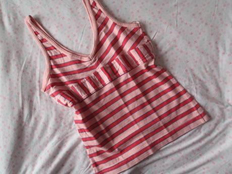 Pruhovany damsky natelnik, s