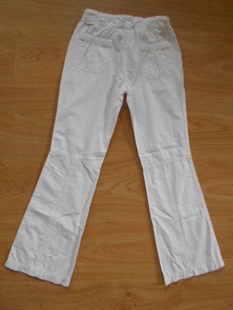 Dívčí pláteňáky vel.128 a 146 2 kusy, 134