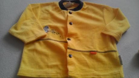 Sametová mikina, 74