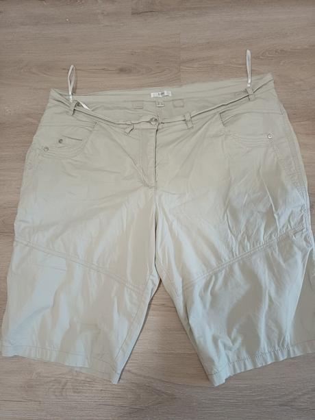 Kraťasy, bonprix,48