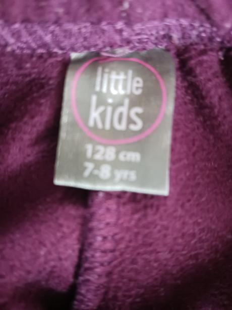 Teplejší tepláčky č.128, 128