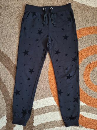 Tepláky, chapter young,152