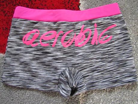 Kraťasy pro holku vel.110/134, 116